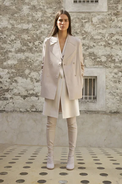 Look 7